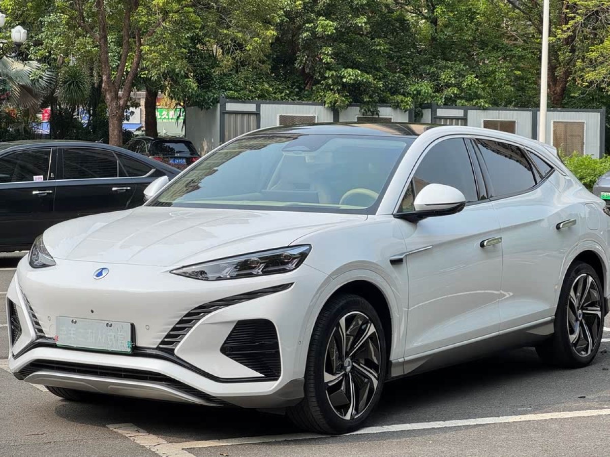 騰勢(shì) 騰勢(shì)N7  2023款 長(zhǎng)續(xù)航性能版圖片