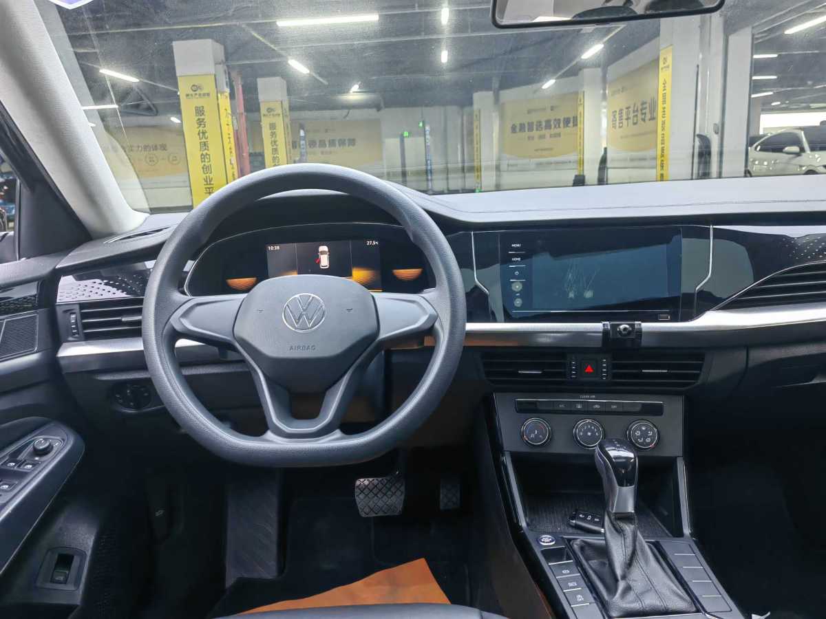 大眾 帕薩特  2022款 280TSI 商務(wù)版圖片