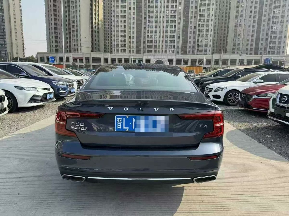 沃爾沃 S60L  2021款 T3 智行豪華版圖片