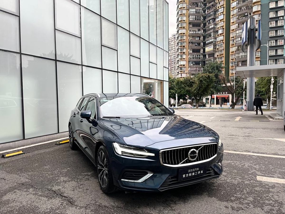 沃爾沃 V60  2024款 B5 智遠豪華版圖片