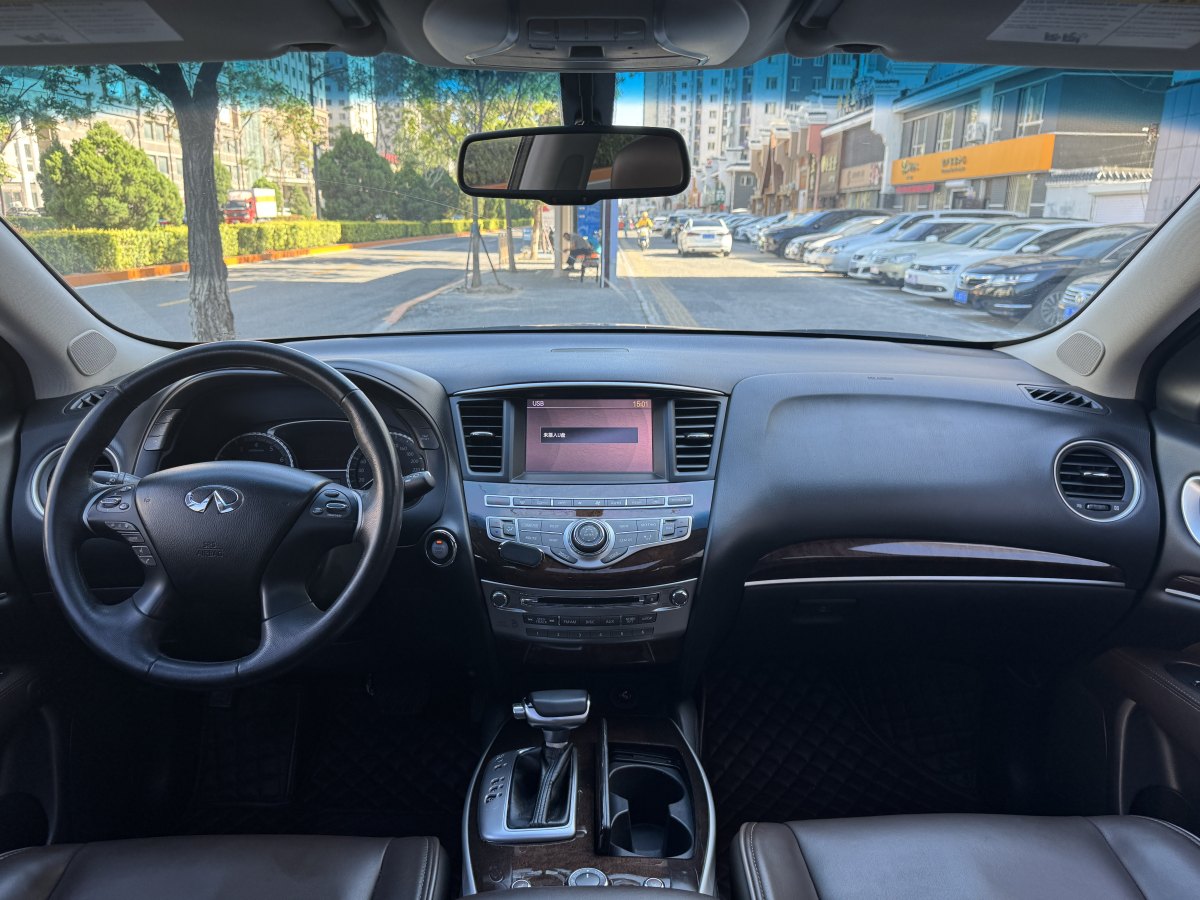 英菲尼迪 QX60  2020款 2.5 S/C Hybrid 兩驅(qū)卓越版 國(guó)VI圖片