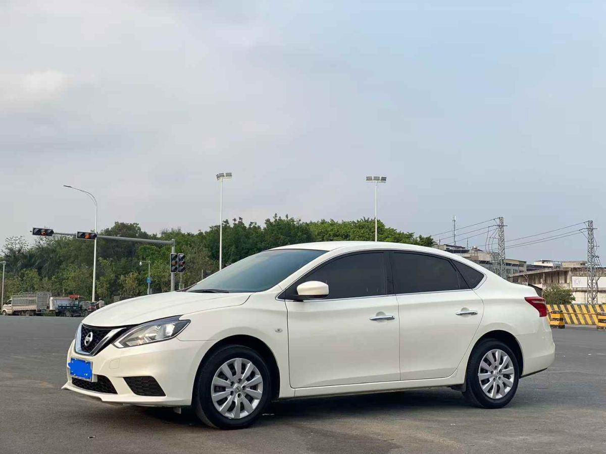 日產(chǎn) 軒逸  2020款 1.6L XL 手動悅享版圖片