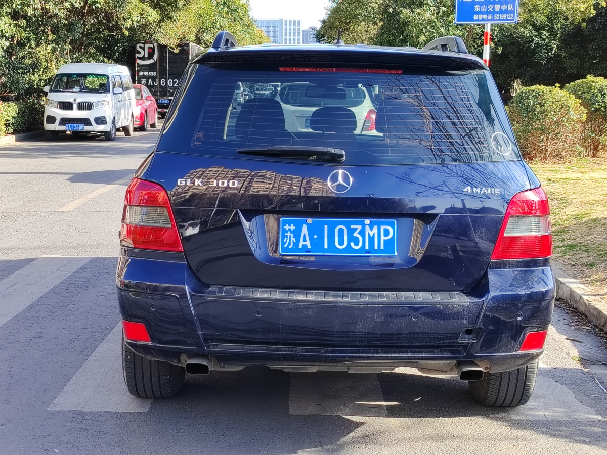 奔馳 奔馳GLK級  2011款 GLK 300 4MATIC 動感型圖片