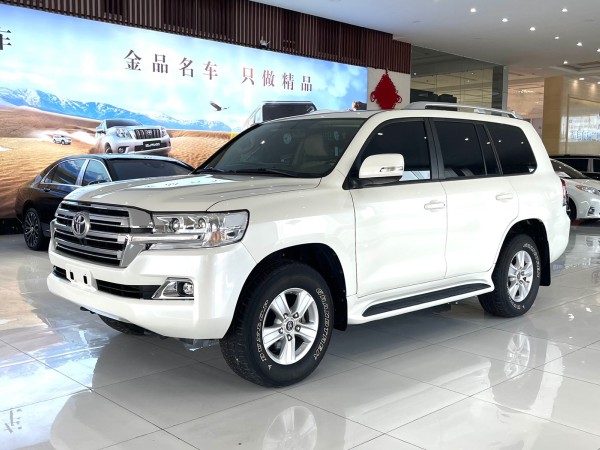 丰田 兰德酷路泽(进口) 2019款 兰德酷路泽 4.0L GX-R 八气 外挂 17轮 无绞盘(中东)