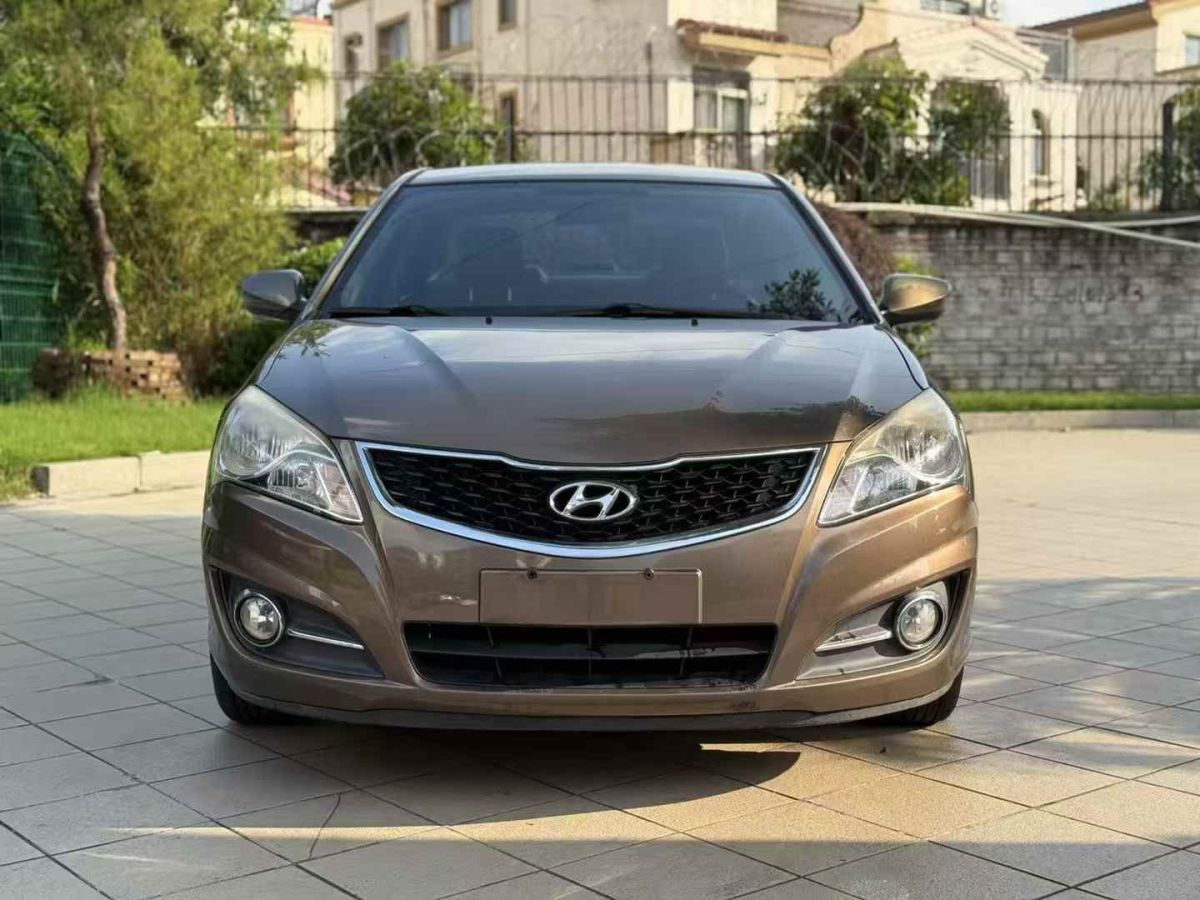 現(xiàn)代 悅動(dòng)  2015款 1.6L 自動(dòng)舒適型圖片