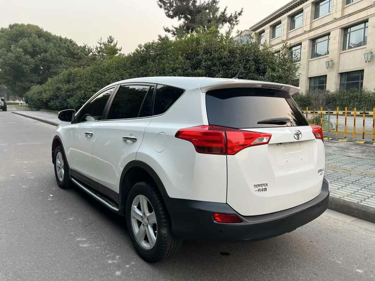 豐田 RAV4榮放 圖片