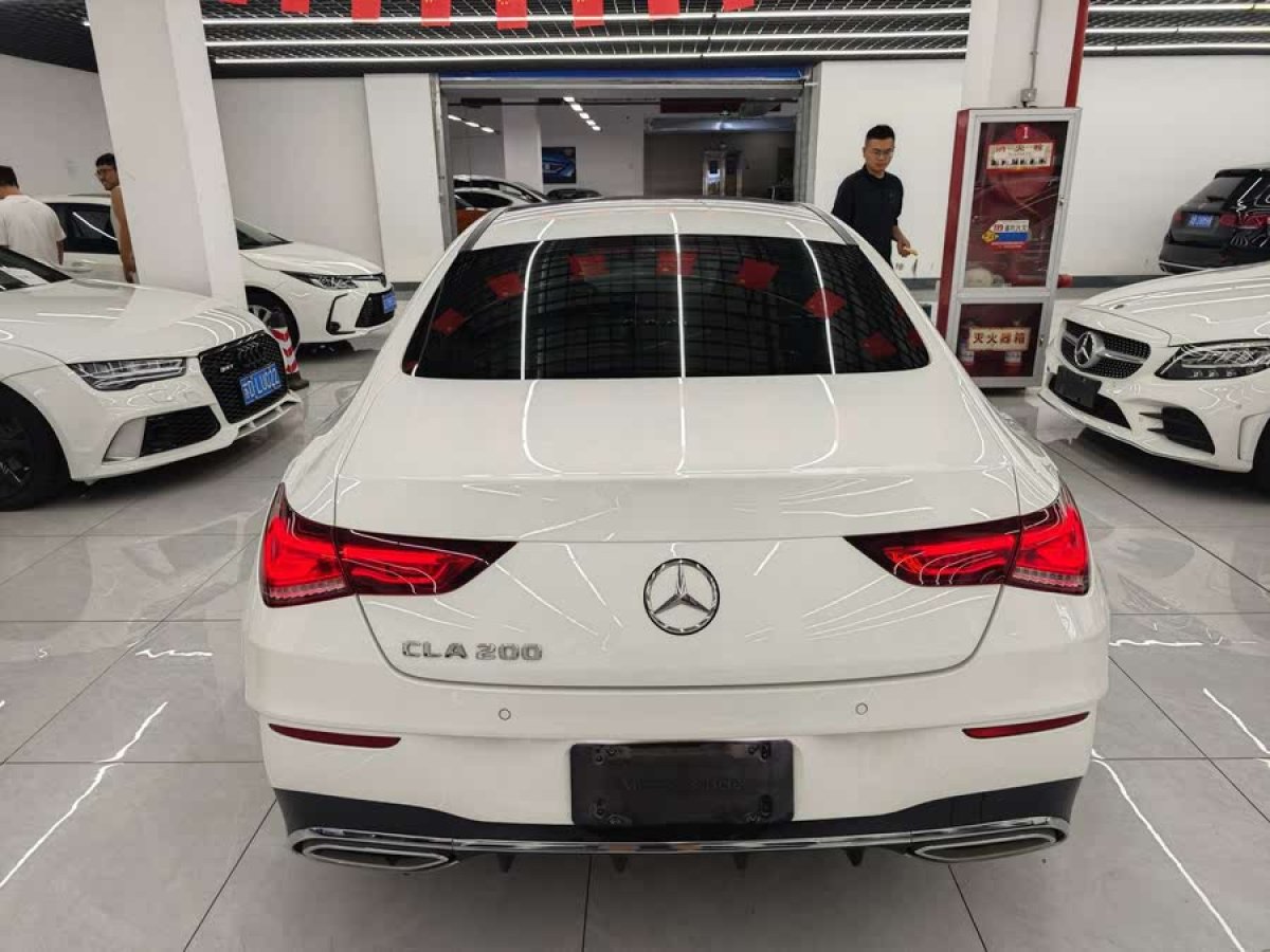 奔馳 奔馳CLA級(jí)  2022款 改款 CLA 200圖片