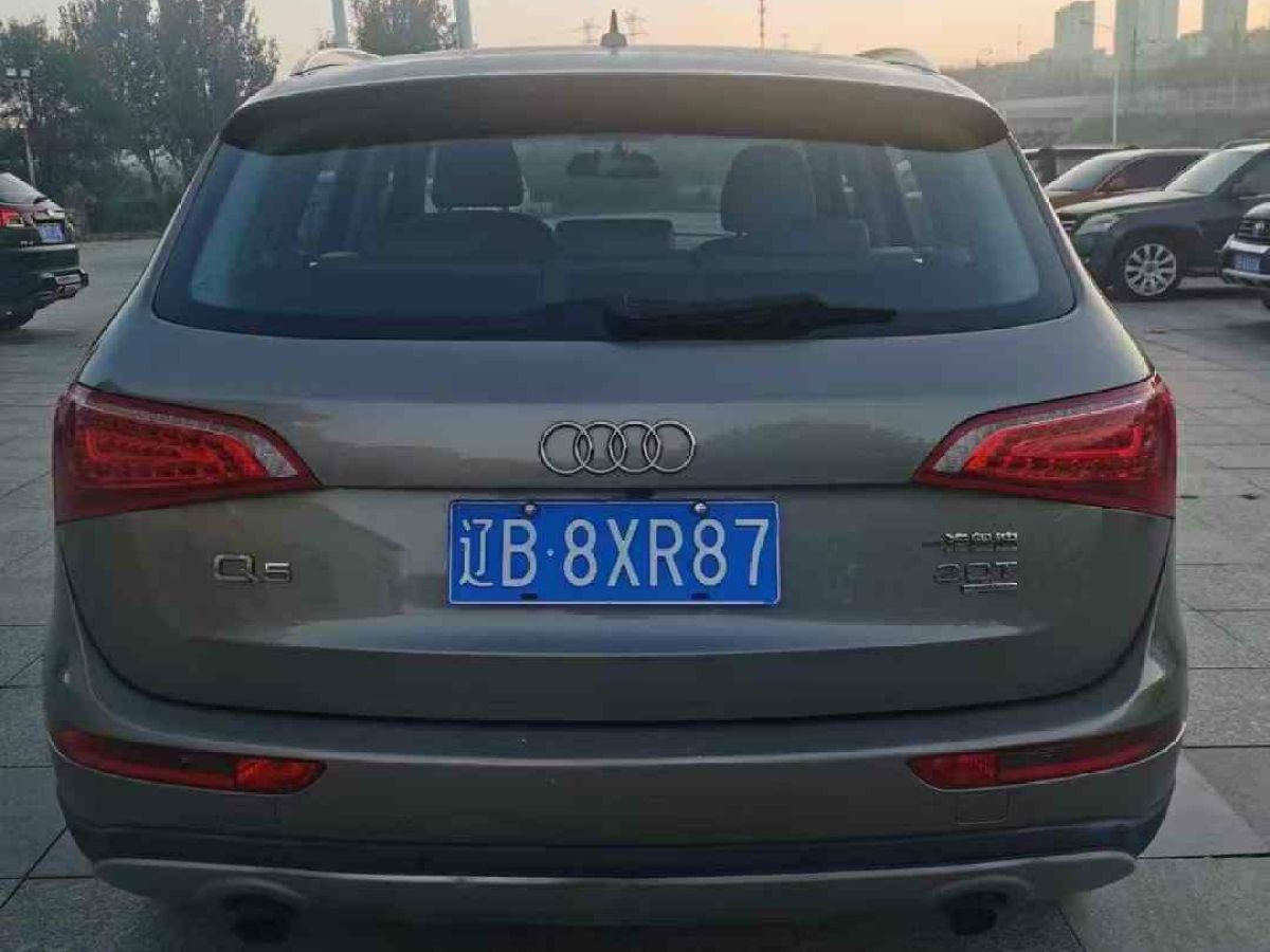 2013年1月奧迪 奧迪Q5  2013款 Q5 3.0TFSI 45TFSI Quattro 運動型