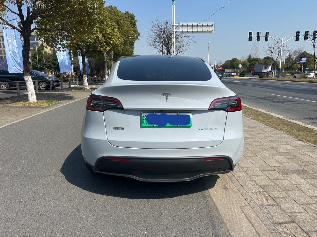 特斯拉 Model Y  2022款 改款 后輪驅(qū)動(dòng)版圖片