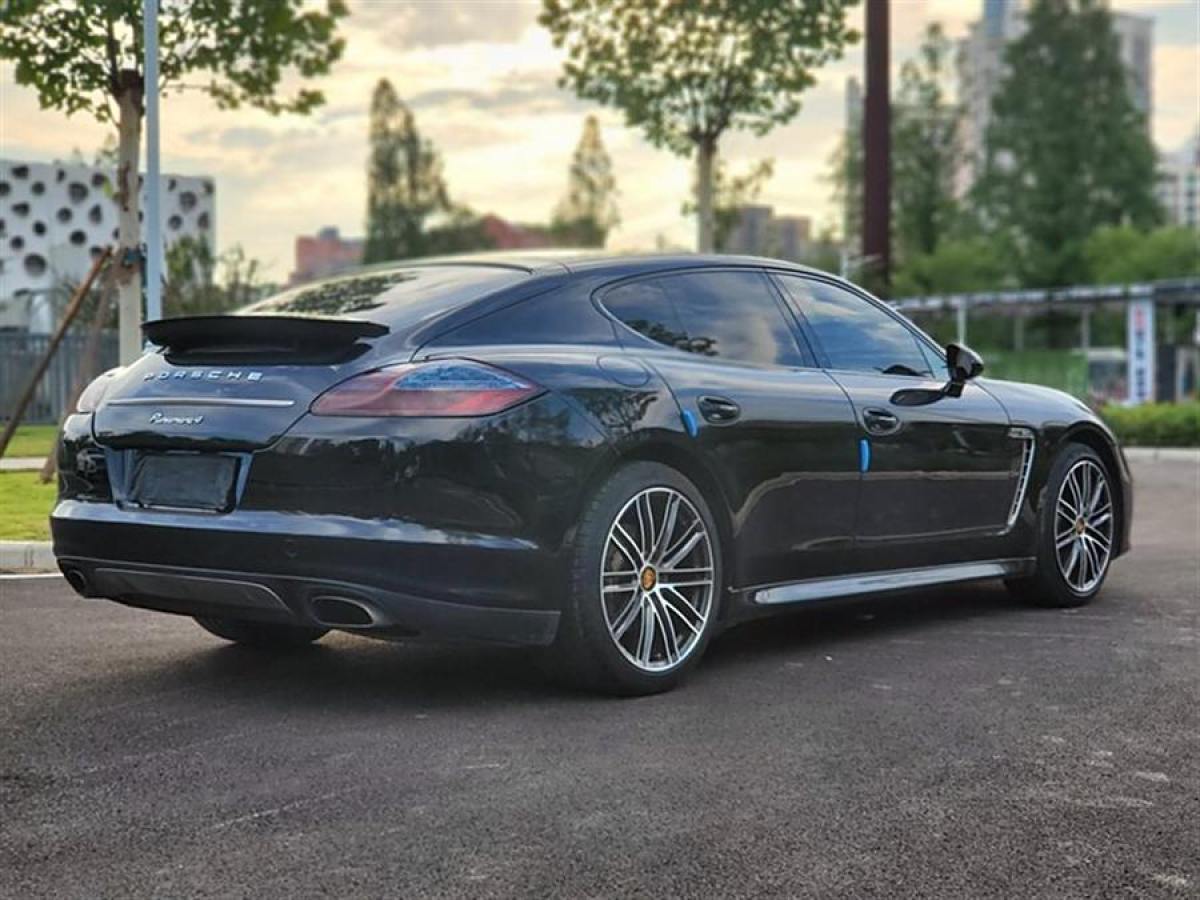 保時(shí)捷 Panamera  2013款 Panamera 4 Platinum Edition 3.6L圖片