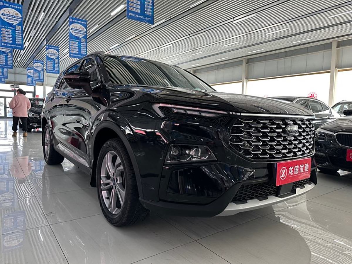 福特 領(lǐng)睿  2022款 EcoBoost 170 鉑領(lǐng)型圖片