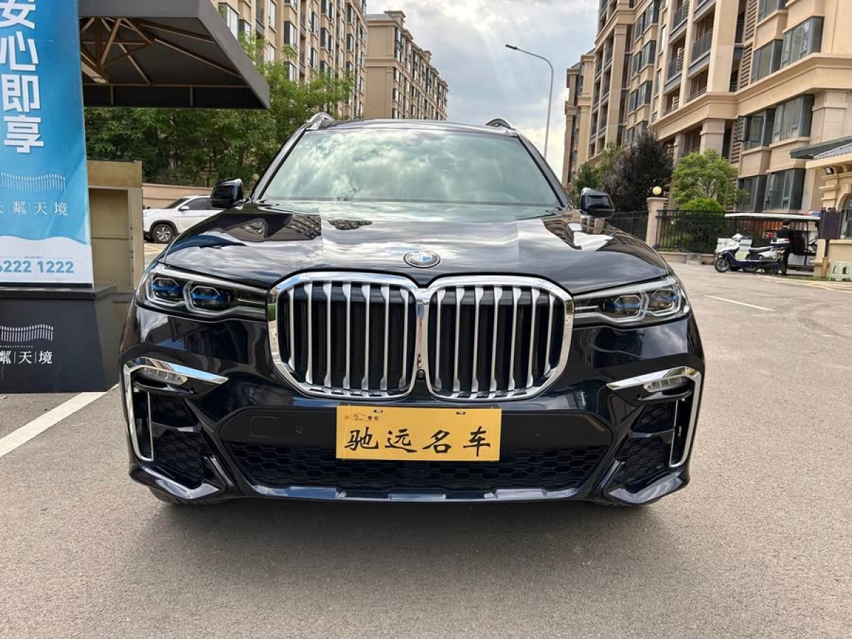 寶馬 寶馬X7  2021款 改款 xDrive40i 尊享型M運動套裝圖片