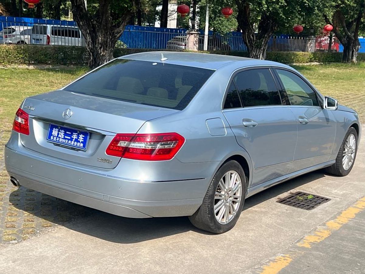 奔馳 奔馳E級  2013款 E 260 L CGI時(shí)尚型圖片