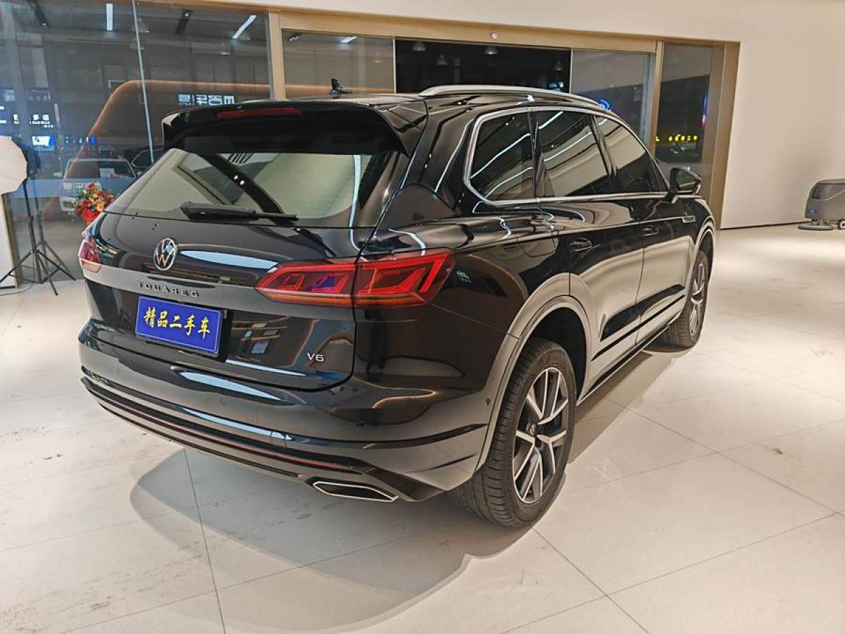 大眾 途銳  2023款 3.0TSI 銳享版 經(jīng)典運(yùn)動套裝圖片