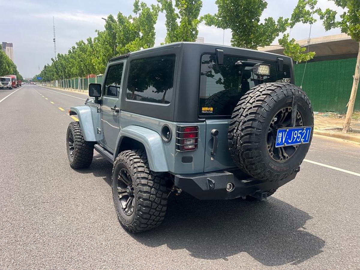 Jeep 牧馬人  2015款 3.6L Rubicon 兩門版圖片