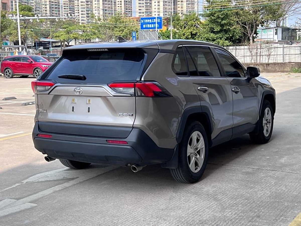 豐田 RAV4榮放  2023款 2.0L CVT兩驅(qū)都市版圖片