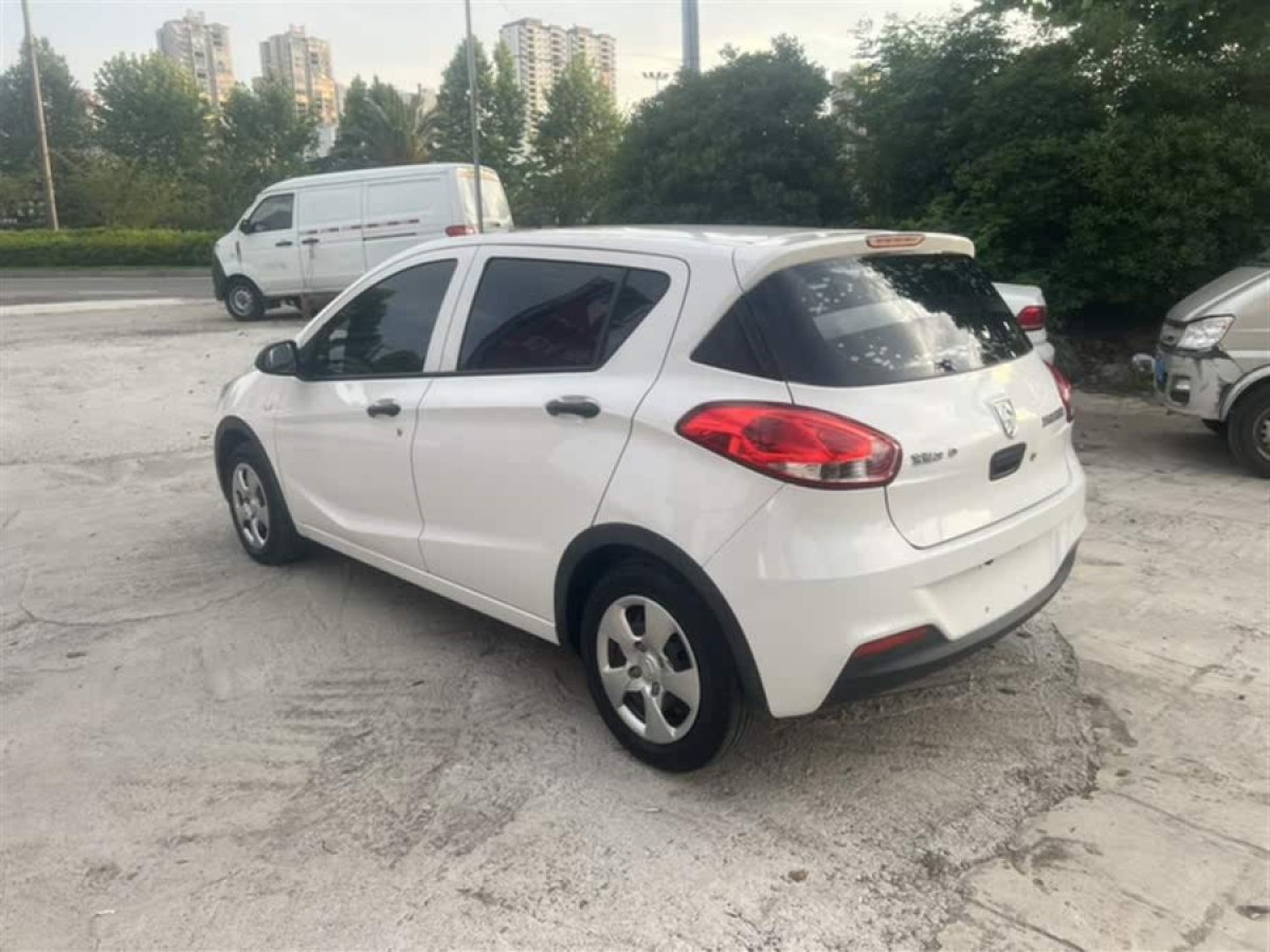 寶駿 310  2020款 1.2L 手動超值型圖片