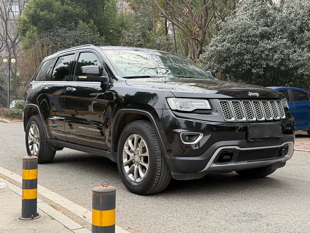 Jeep 大切諾基  2014款 3.0L 舒享導航版圖片