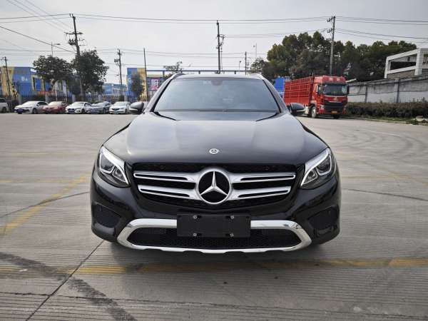 奔驰 奔驰GLC  2019款 GLC 200 4MATIC