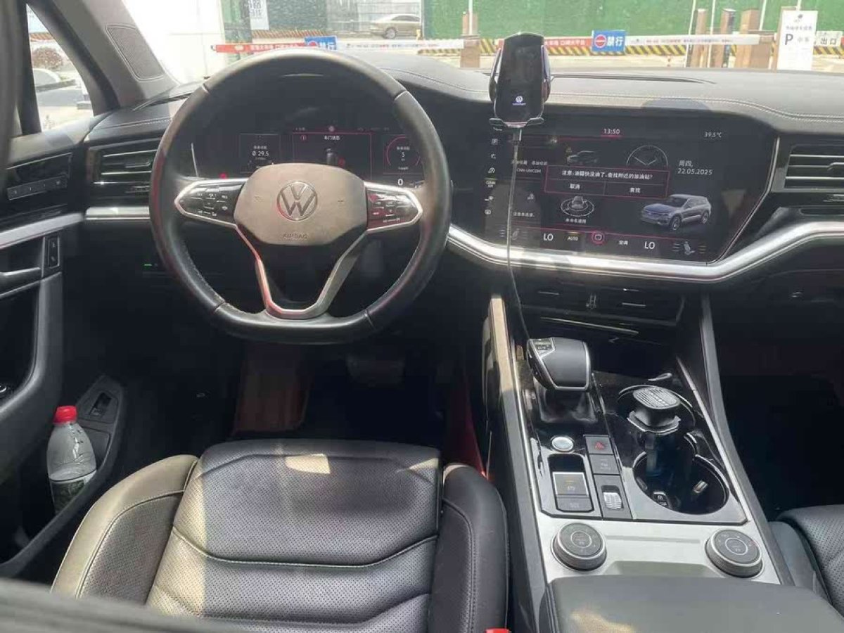 大眾 途銳  2023款 3.0TSI 銳享版 曜黑運動套裝圖片
