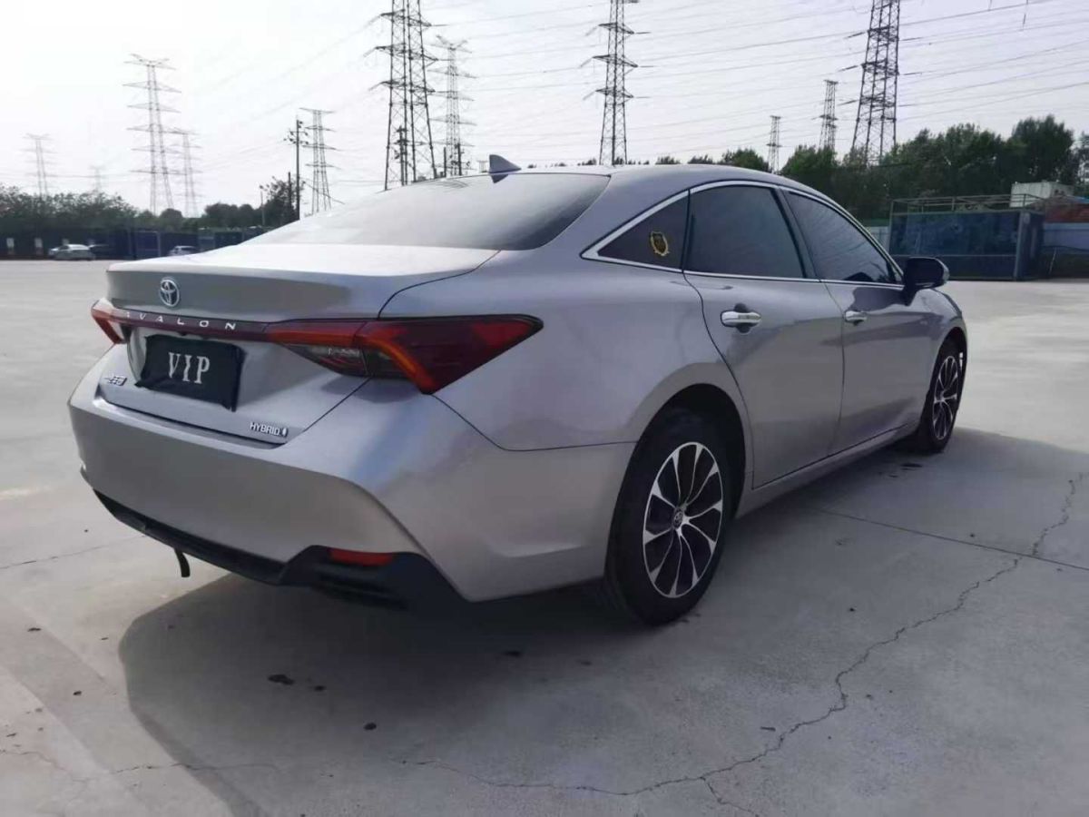 豐田 亞洲龍  2023款 2.0L 豪華版圖片