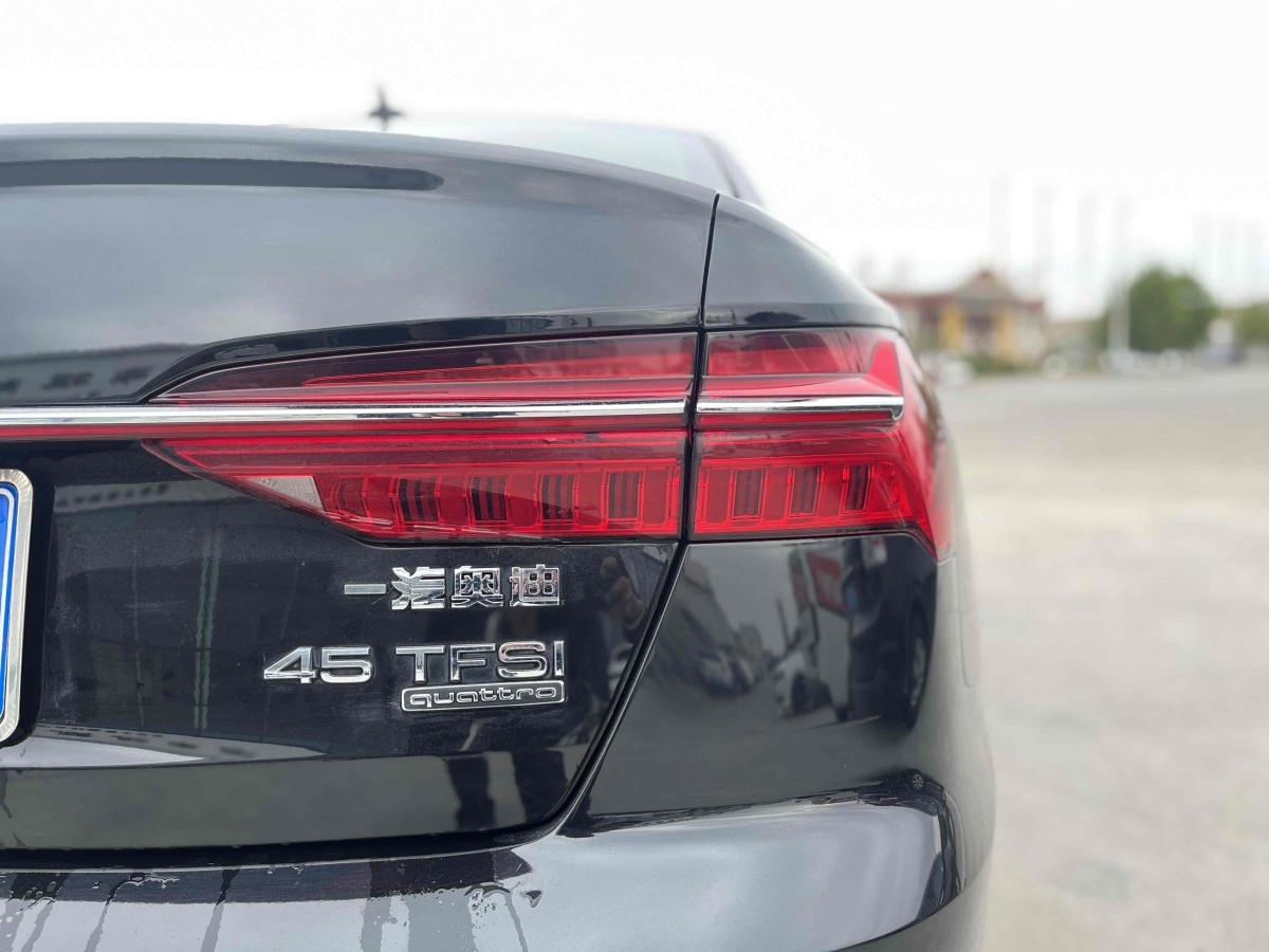 2019年9月奧迪 奧迪A6L  2019款 45 TFSI quattro 臻選動(dòng)感型