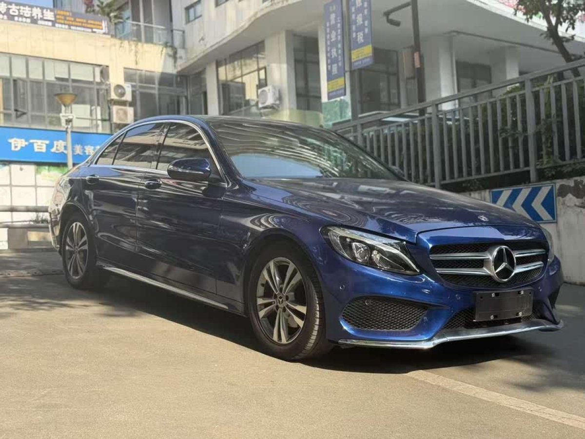 奔馳 奔馳C級(jí)  2018款 C 200 L 運(yùn)動(dòng)版圖片