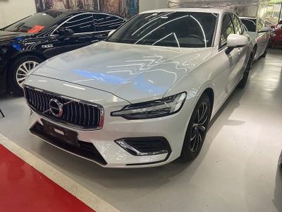 2021年9月 沃尔沃 S60L B4 智逸豪华版图片