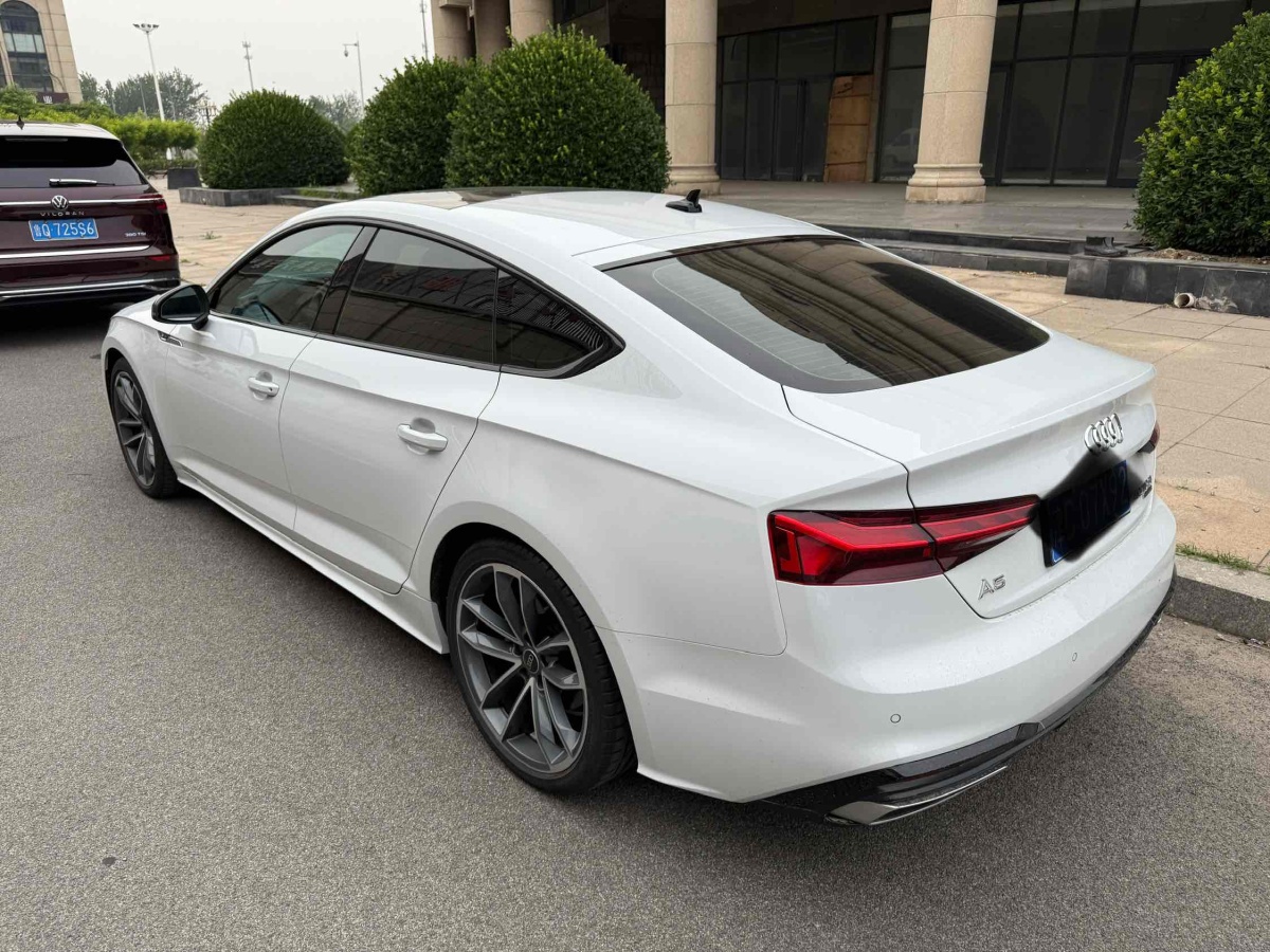 奧迪 奧迪A5  2024款 Sportback 40 TFSI quattro 豪華動(dòng)感型圖片