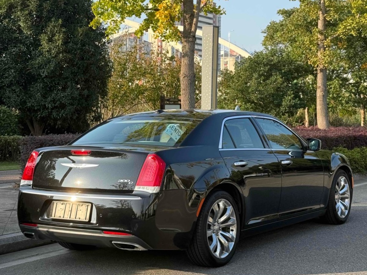 克萊斯勒300C(進(jìn)口) 2016款 3.0L 超越版圖片