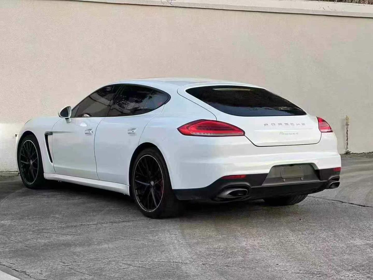 保時(shí)捷 Panamera  2014款 Panamera Turbo S Executive [ Turbo S Executive 4.8T圖片