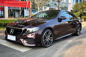 奔驰E级AMG 奔驰 AMG E 53 4MATIC+ 轿跑车