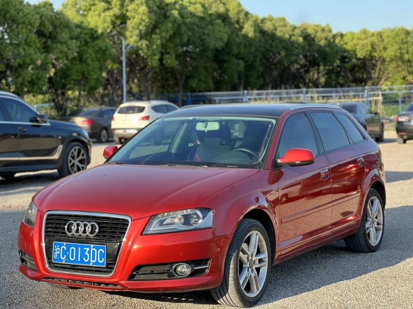 奥迪 奥迪A3  2012款 Sportback 1.8T 豪华型