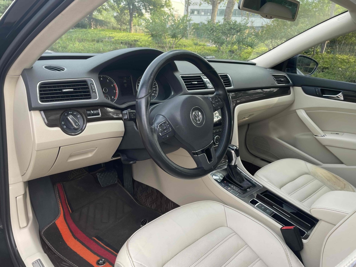 大眾 帕薩特  2015款 1.8TSI DSG尊雅版圖片