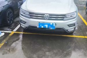 途觀L 大眾 330TSI 自動(dòng)兩驅(qū)豪華版