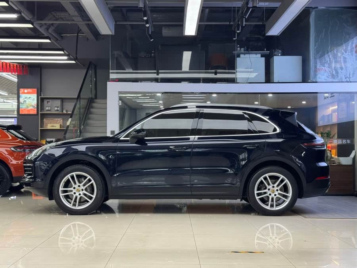 保時(shí)捷 Cayenne  2018款 Cayenne 3.0T圖片