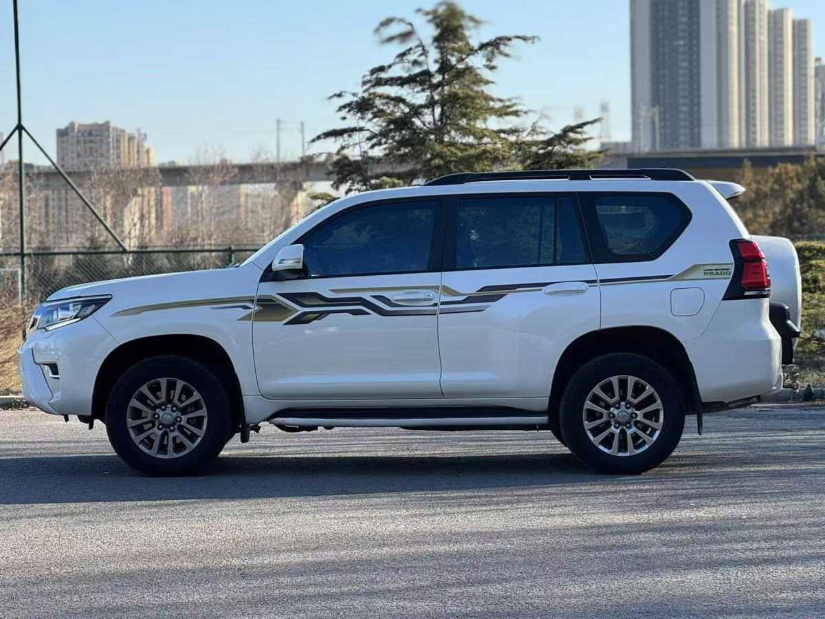 豐田 普拉多  2018款 3.5L 自動TX-L后掛備胎圖片