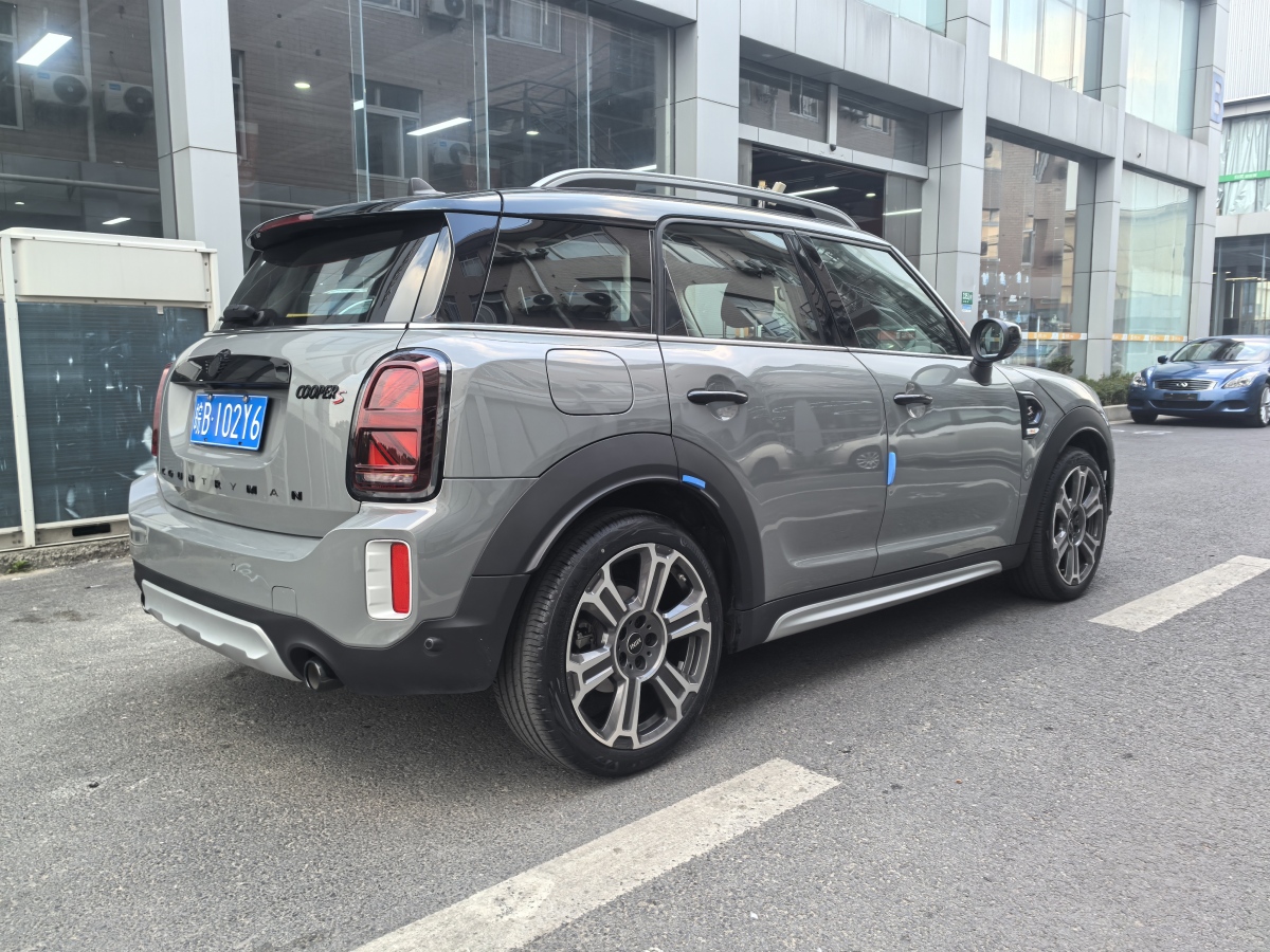 MINI COUNTRYMAN  2023款 改款 2.0T COOPER S ALL4 鑒賞家圖片