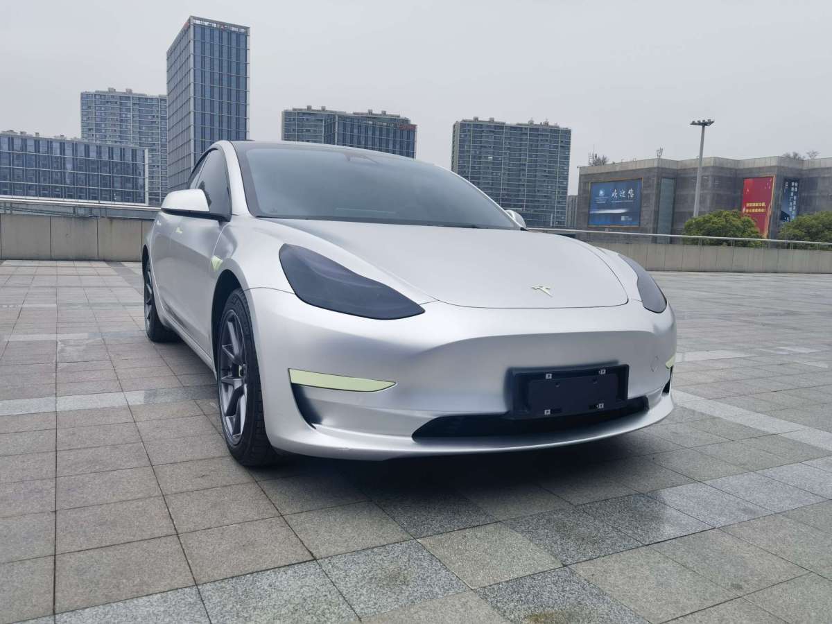 特斯拉 Model 3  2023款 煥新版 后輪驅(qū)動圖片