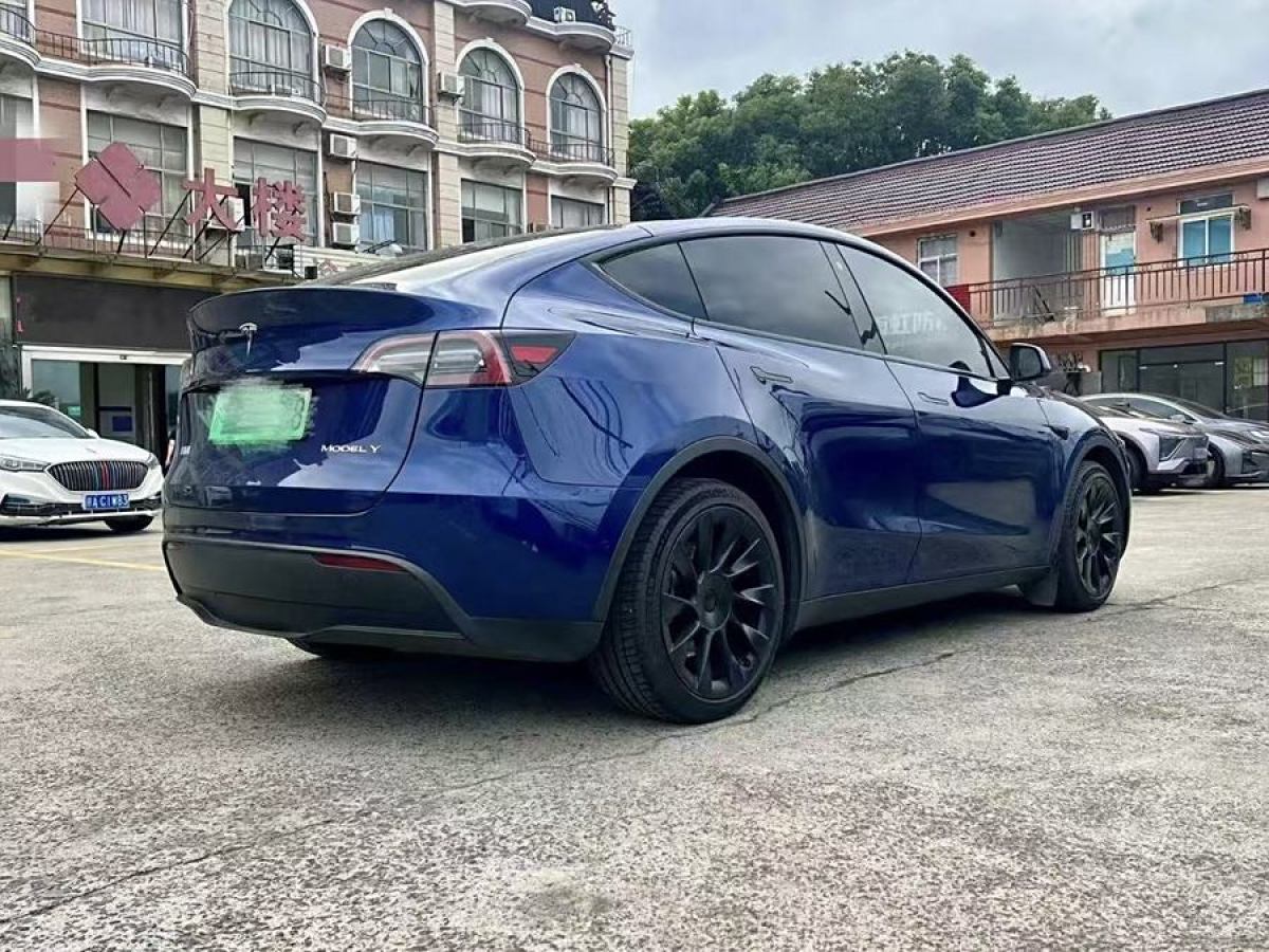 特斯拉 Model Y  2021款 改款二 長續(xù)航全輪驅(qū)動版圖片