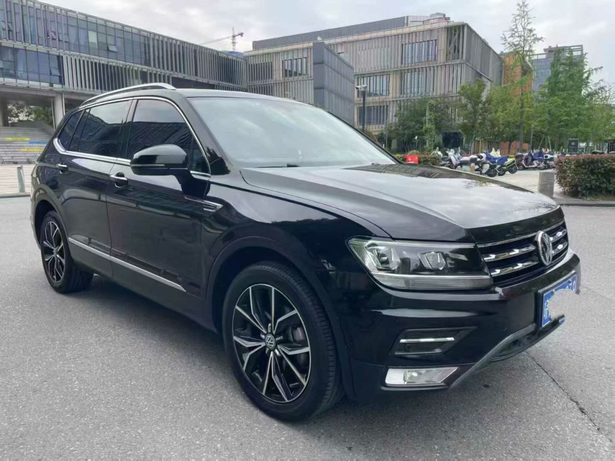 大眾 途觀  2019款 L 330TSI DSG兩驅(qū)R-Line旗艦版圖片