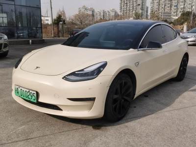 2020年4月 特斯拉 Model 3 長續(xù)航后驅(qū)版圖片