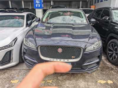 2017年10月 捷豹 F-PACE 2.0T 四驅(qū)都市尊享版圖片