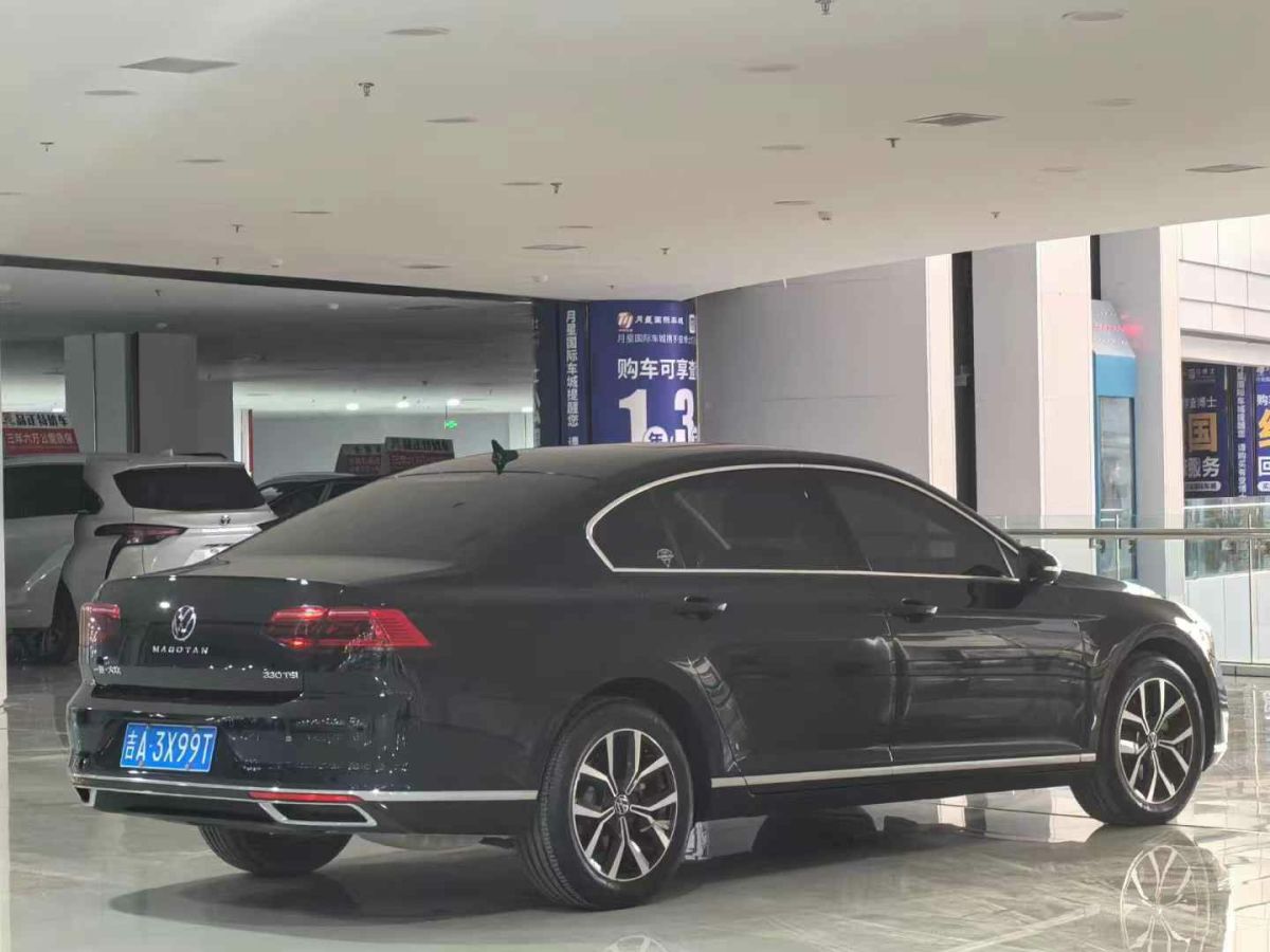 大众 迈腾  2021款 330TSI DSG 30周年纪念版图片