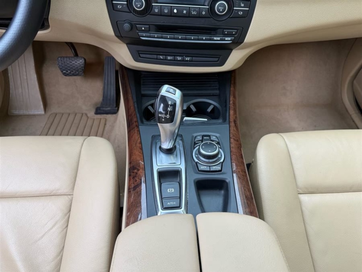 寶馬 寶馬X5  2011款 xDrive35i 豪華型圖片