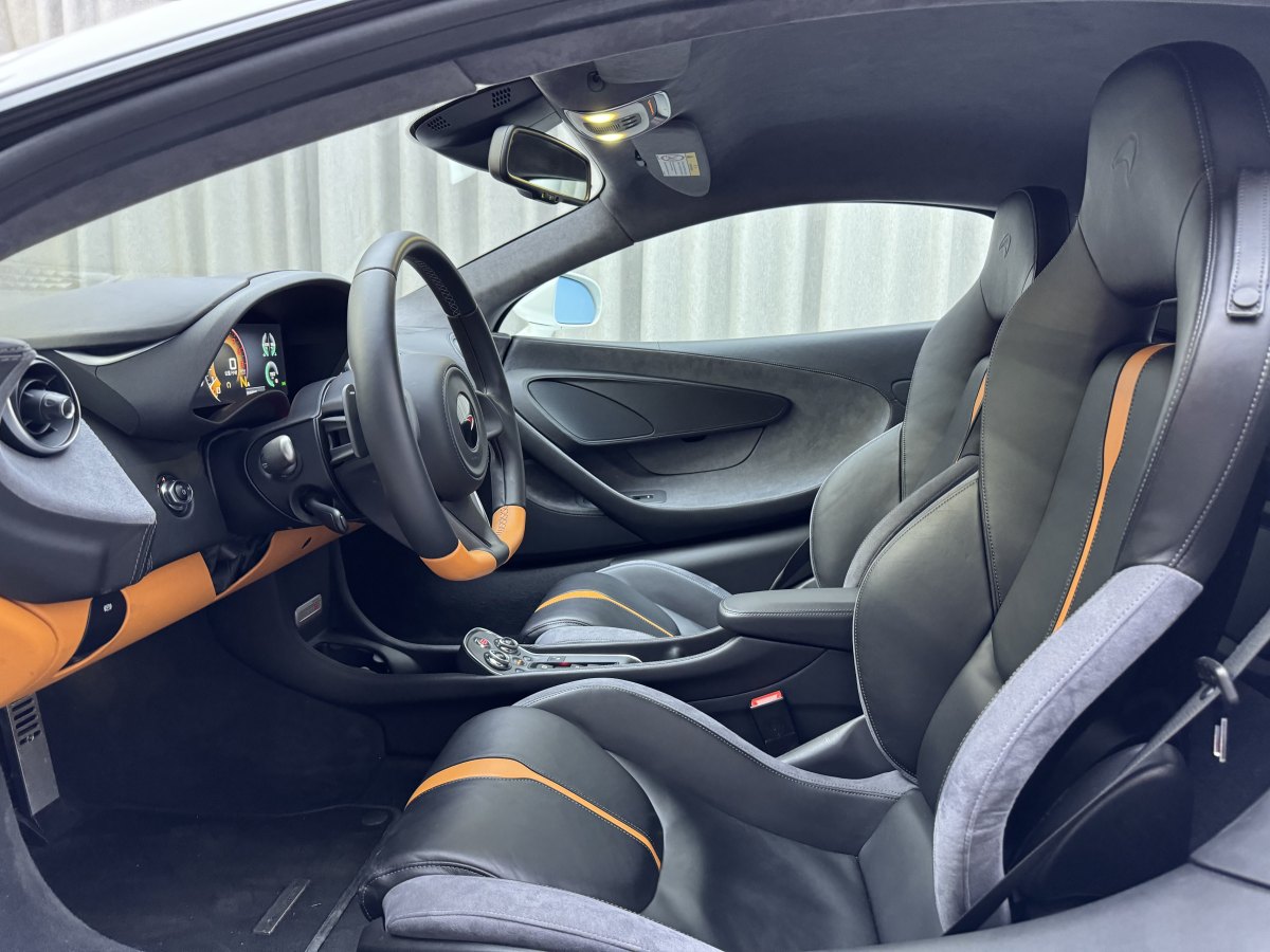 迈凯伦 570  2019款 570S 3.8T Coupe图片
