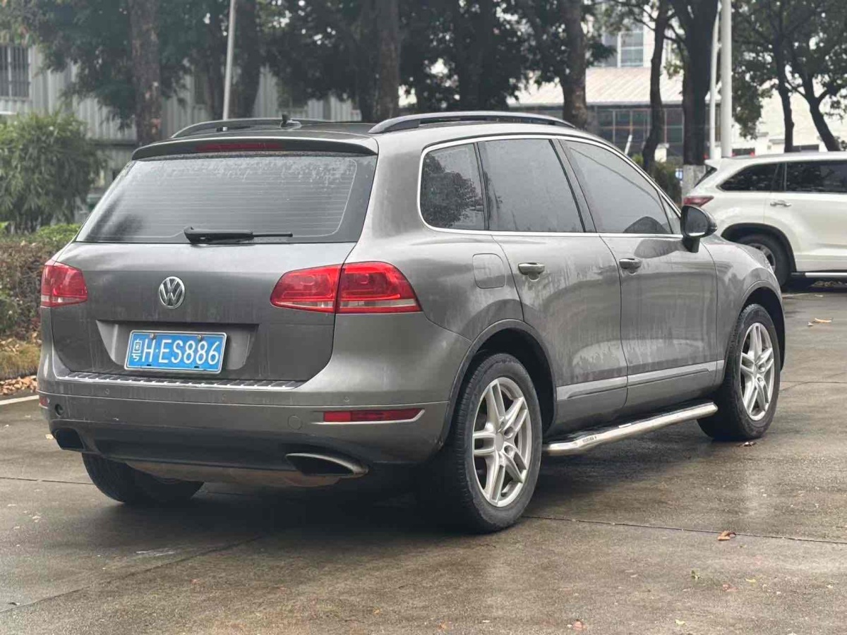 大眾 途銳  2011款 3.0TSI 標(biāo)配型圖片