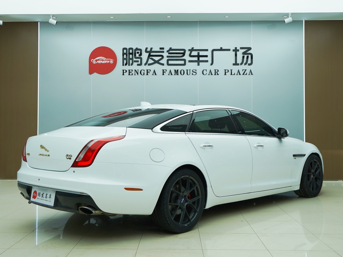 捷豹 XJ  2018款 XJL 3.0 SC 兩驅(qū)典雅商務(wù)版圖片