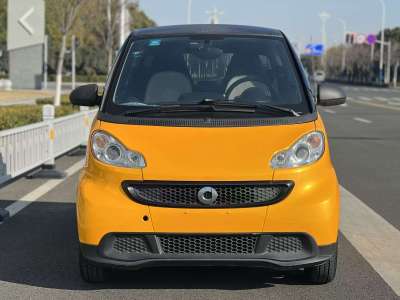 2014年01月 smart fortwo 1.0 MHD 新年特別版圖片