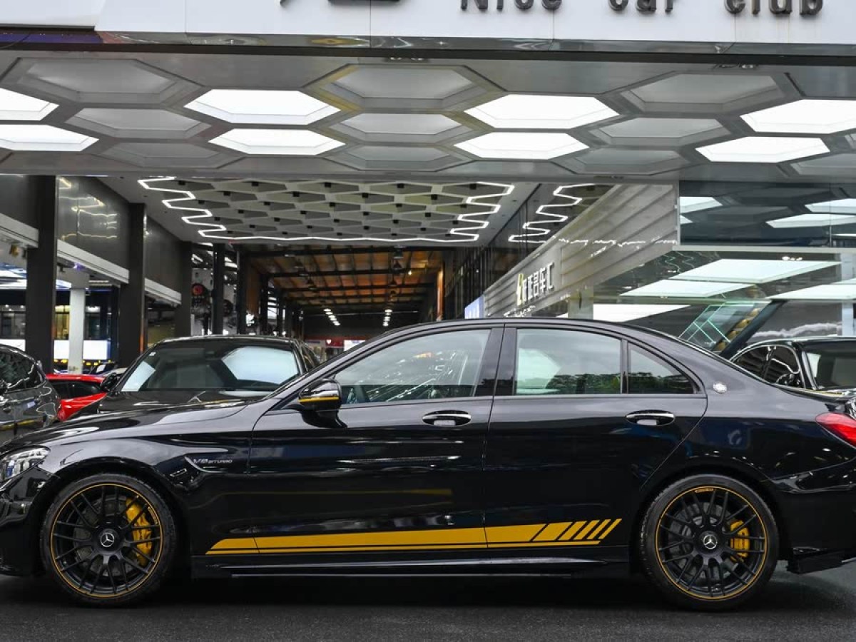 奔馳 奔馳C級AMG  2021款 AMG C 63 暗夜特別版圖片